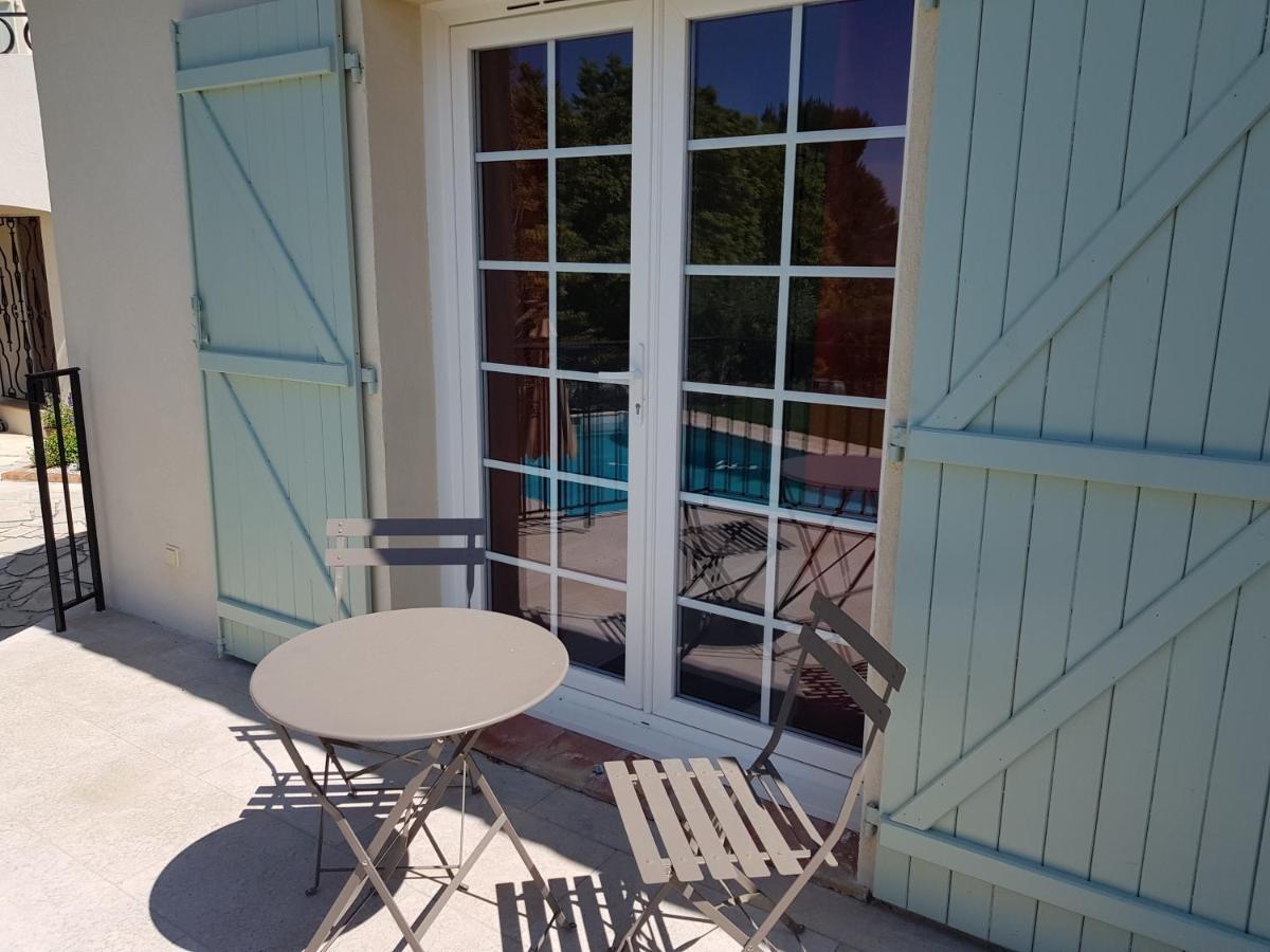 Azurea Acomodação com café da manhã Valbonne Exterior foto